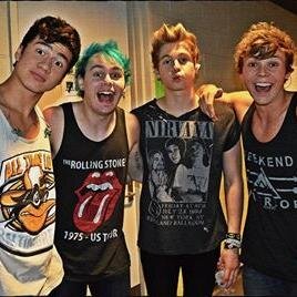 free follow from @mayra_5SOS follow @mayra_5SOS PLEASE!!!