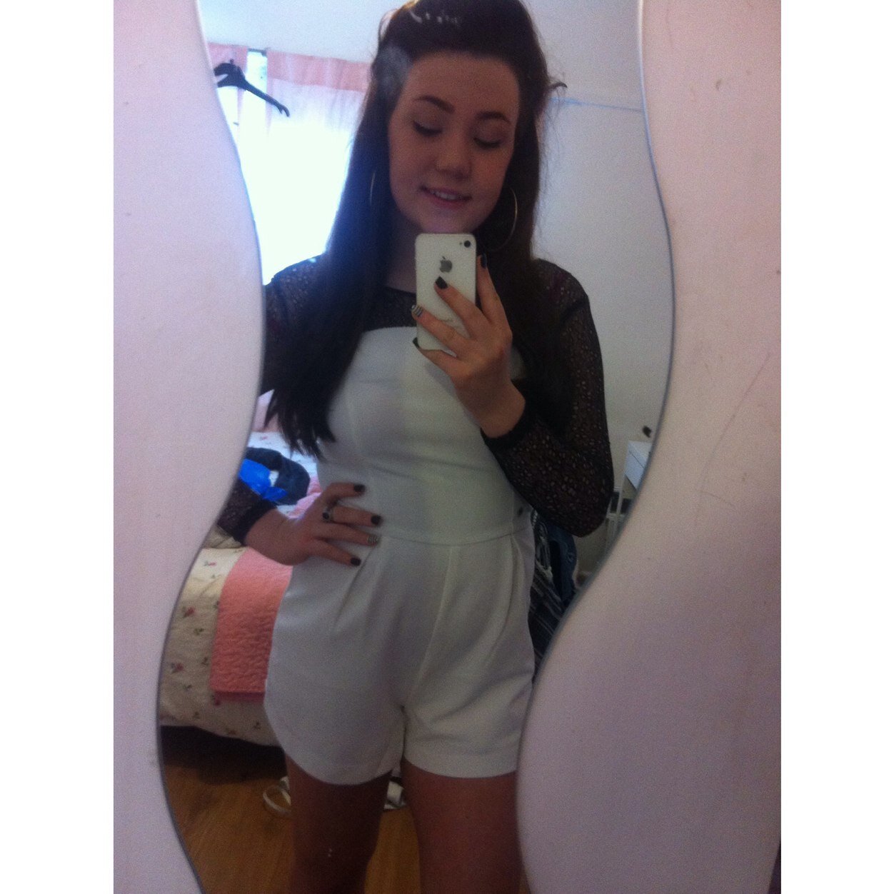 floweryjano's profile picture. its twenteen