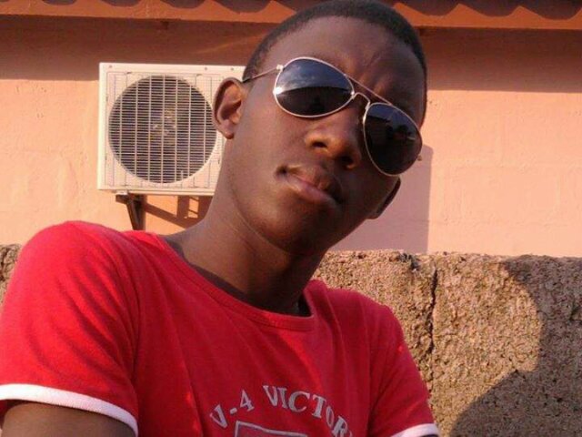 Letshego40130's profile picture. Coolboy