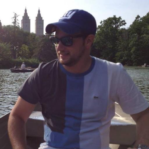 Abogado especialista en Derecho Laboral y Empresarial. Master en Derecho Empresarial y de los Negocios. Socio del Estudio Pronzati. Apasionado por los caballos.