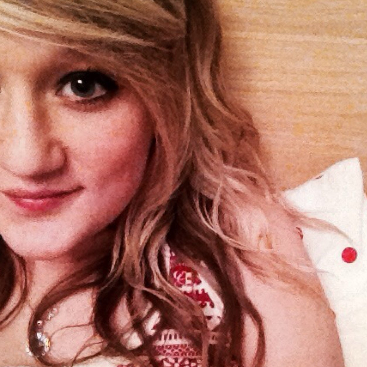 S_acissej's profile picture. 