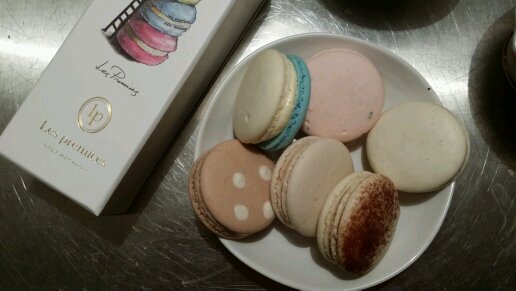 atopos's profile picture. 