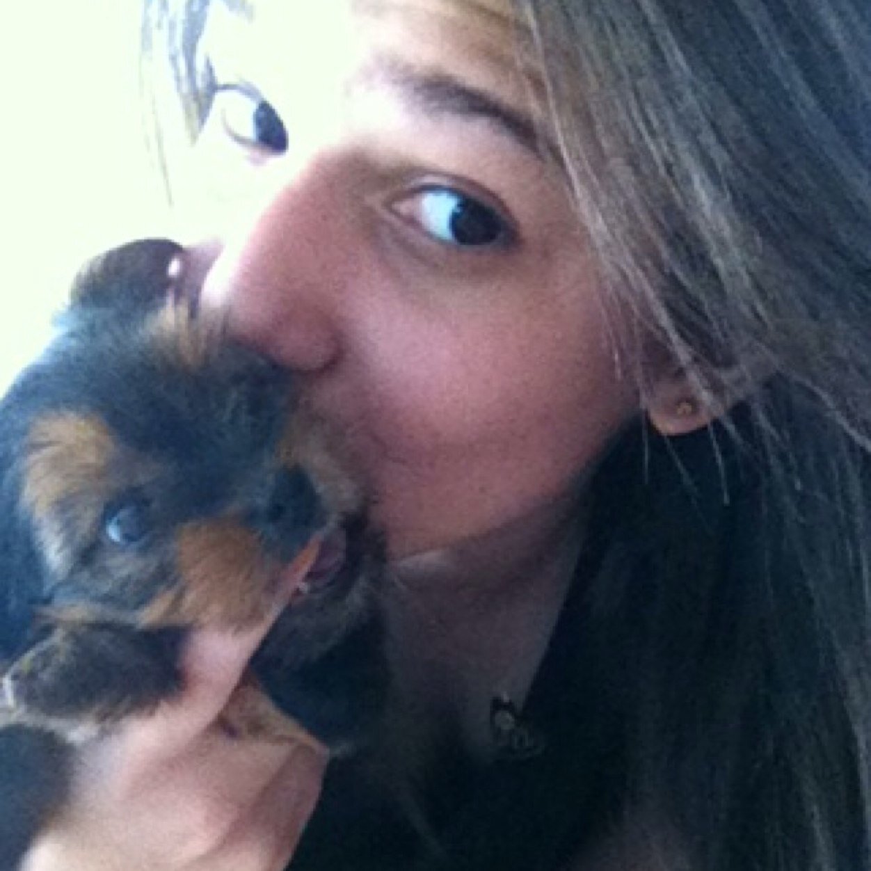 CrisIloveme's profile picture. 