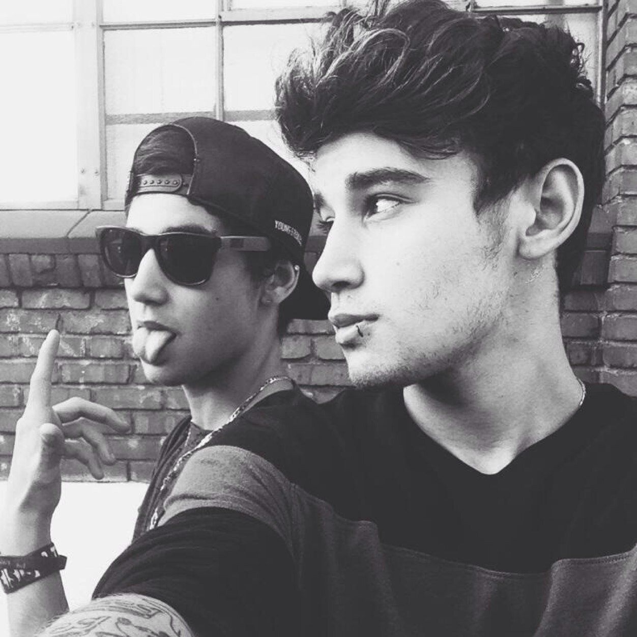 Im pregnant/LUKE HAS A VAJAIJAI -Ari