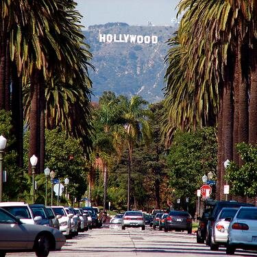 We help you find cool things to do in LA!