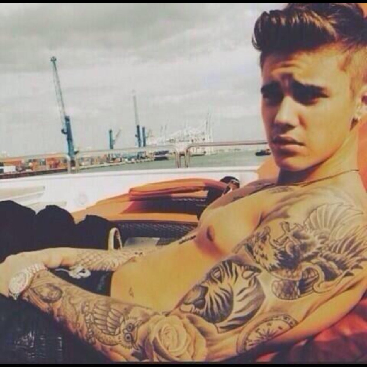 bubblekidrauhI's profile picture. :)