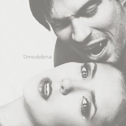 Damon me mordeu u.u