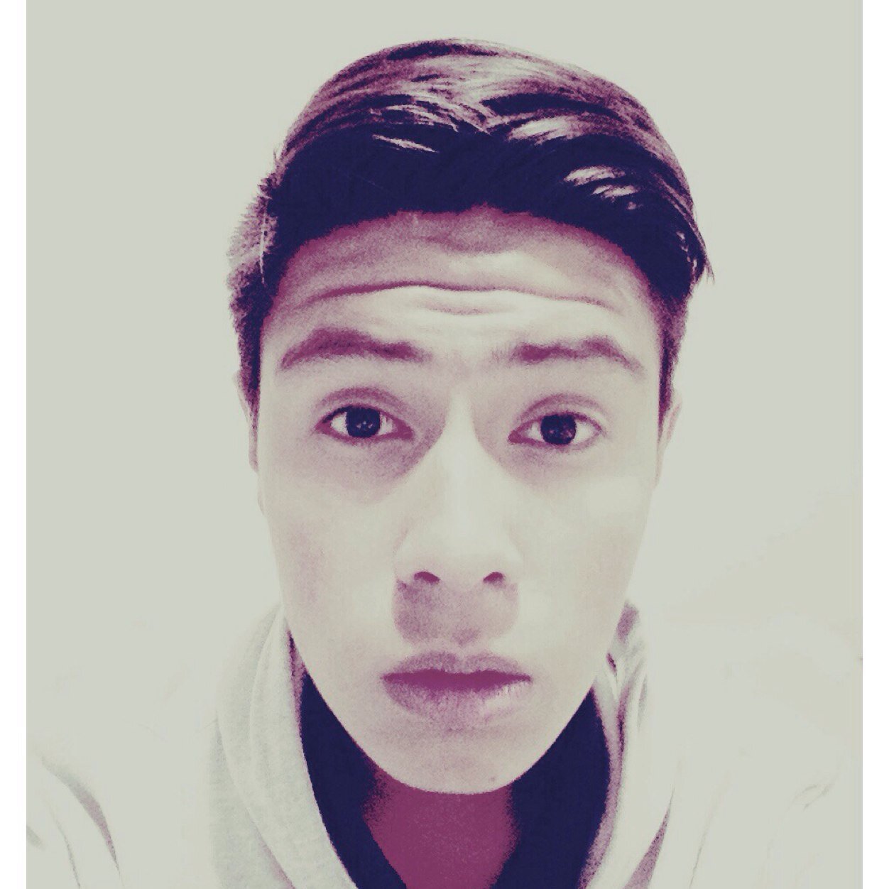 Follow me  King : * ♛