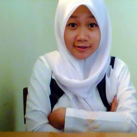 Hoby buat status | 09 April 1997 | suka dengerin lagu | Lajang | sayang sama orang tua dan sayang sama orang yang sayang sama dewi