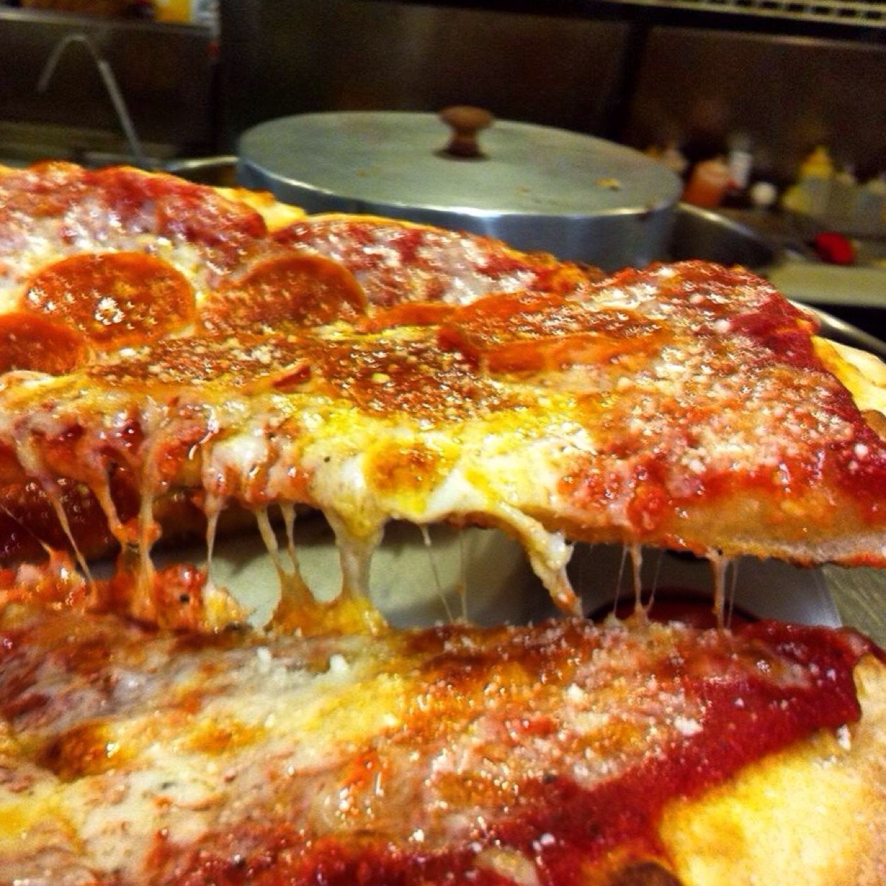 585-223-7463 Italian american cusine at its best. From authentic pizza and pasta to gourmet burgers and slow roasted ribs we have it all.