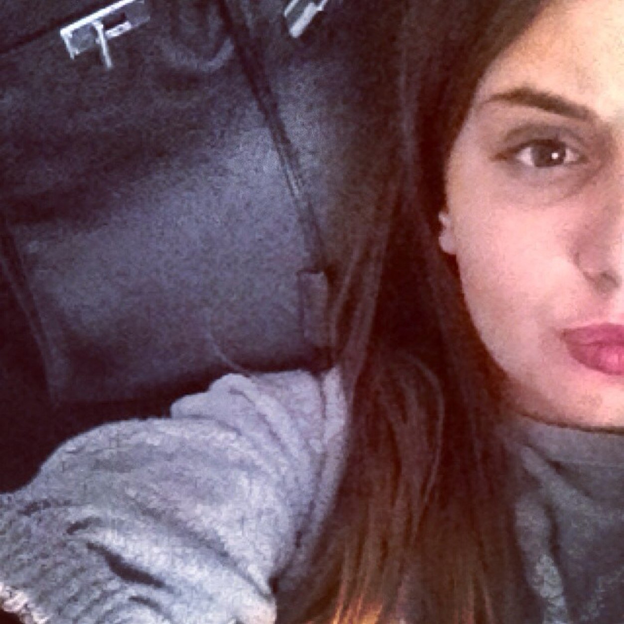 Instagram: ManonArnould
