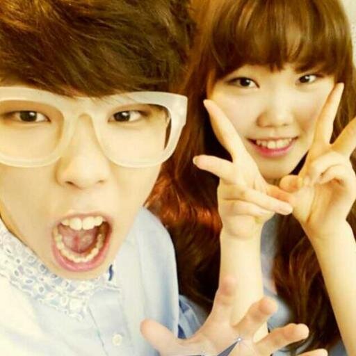 music_makeme1's profile picture. 어제 방탄소년단 트위터 보셨어요?엠카운트다운에 방송 될 무언를 촬영중이라는 예고 였는데요오늘방송 되자냐그리고 기다리는 여러분을 위해서심쿵할 사진들 풀어줄거자냐!!트윗주시필