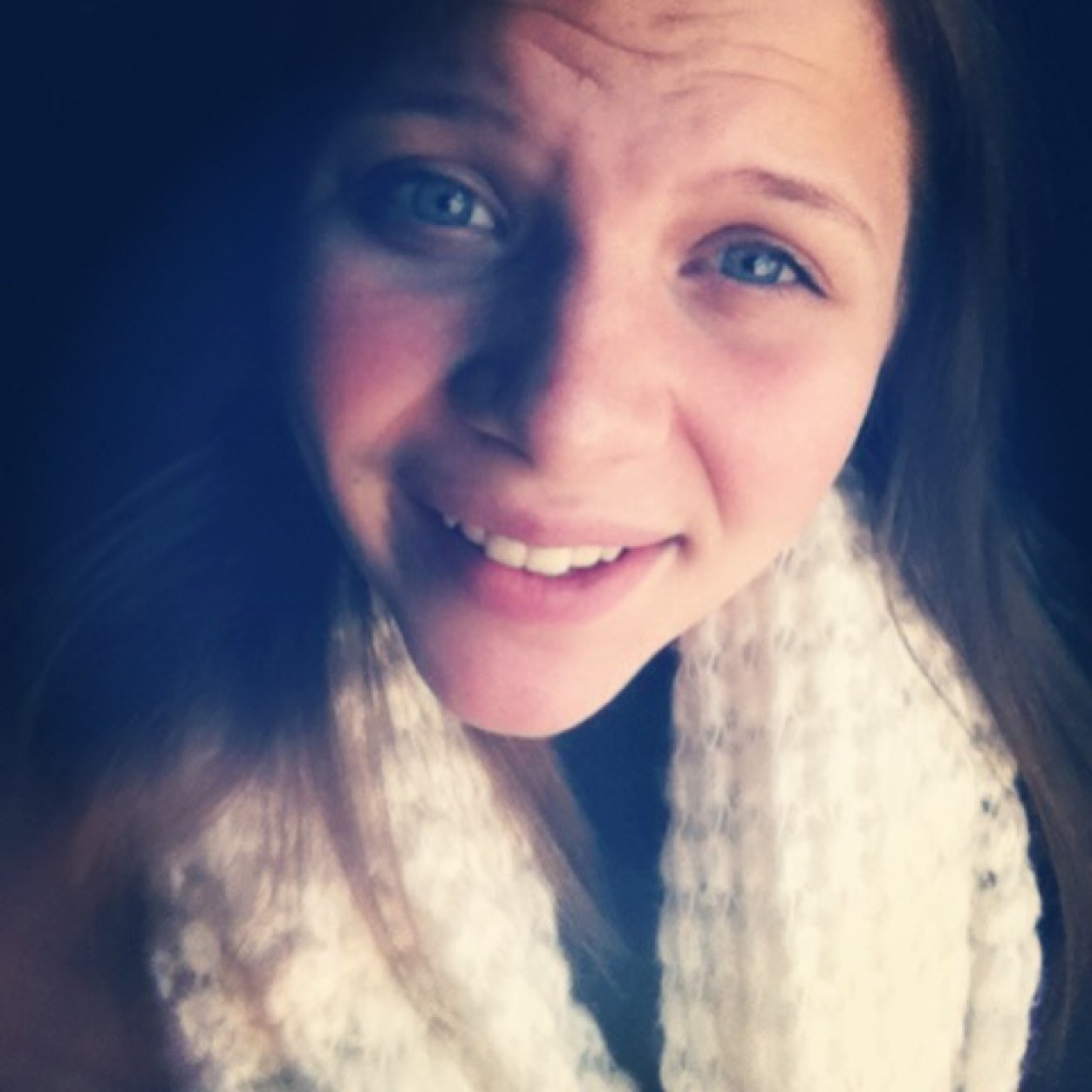 _bl0ndi3's profile picture. 1d & 5sos ✌