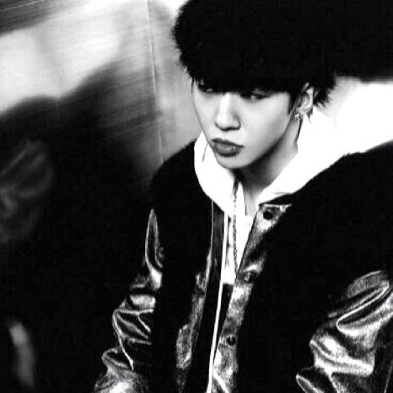 ______________ @BAP_Bangyongguk 페이크 kik ⇝ ( __YG90331 ) ____________________