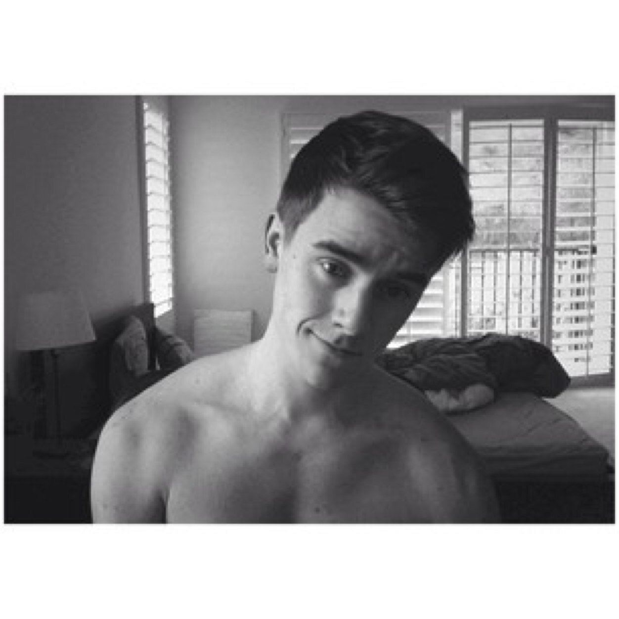 Hey, I'm Justin. Recently moved to Jubilee City. I love food (Roleplay, Not Connor Franta)