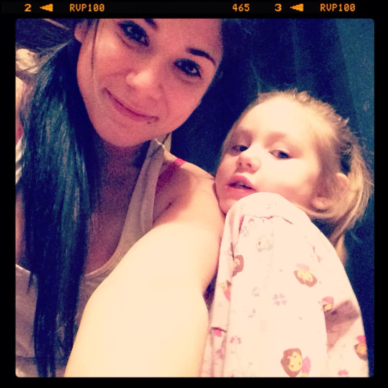 Dani aka the princess
21 years old 
Gianna's mommy
