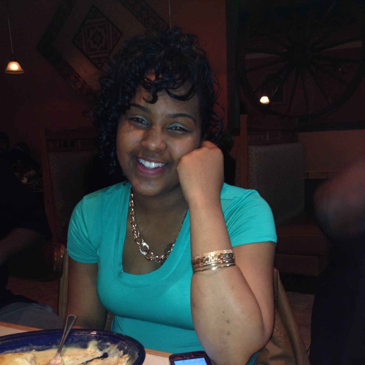 --shae --demonius jr. mommy ❤️❤️ --proud young mother --we gon get it by all means !!