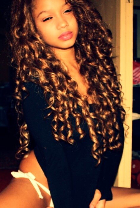 FlorenzaVitucci's profile picture. When a boy gets jealous its kinda cute. But when a girl gets jealous, world war III is about to start.