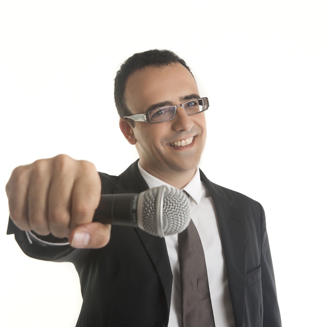 Stand-up comedian, marketer, dad, husband, lazy description writer