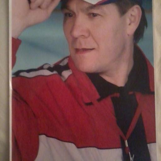 sharshukov6's profile picture. Тренер сборной России по хоккею следж