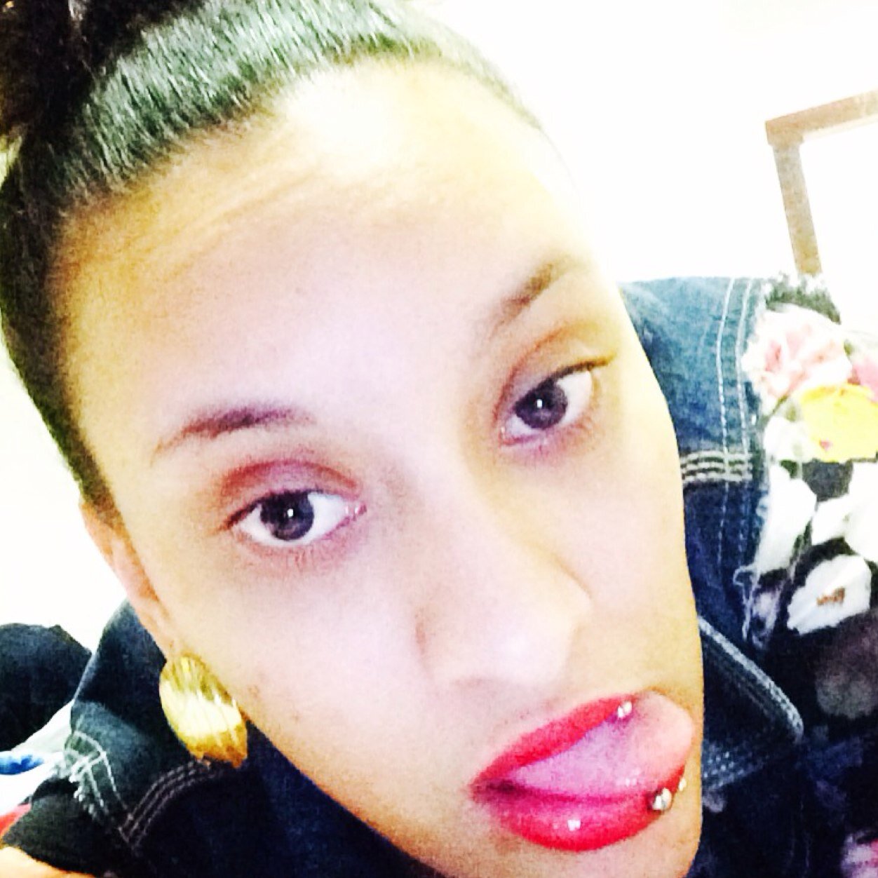 Tusofoke21's profile picture. loka+cariñosa+pura+amable=ame fustra total mente con mi chuliss @milkaaa