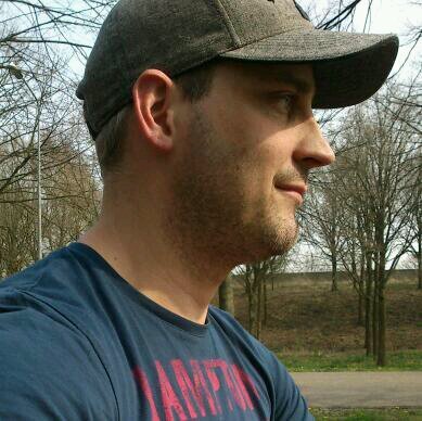 RealNijntje's profile picture. Creative entrepeneur - 'too busy with the details'