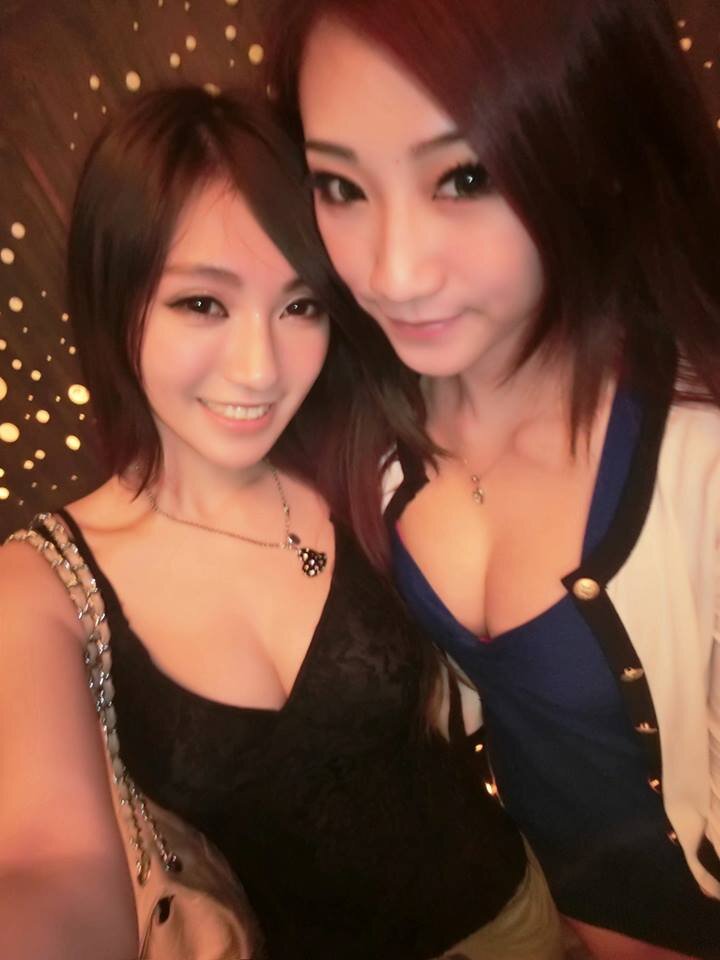 pictures and videos of Chinese models only !!
