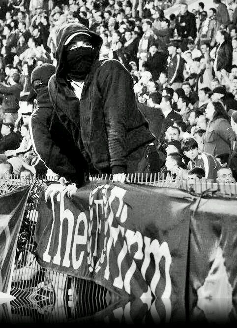 Nacimos para ser historia, no para ser parte de la historia.