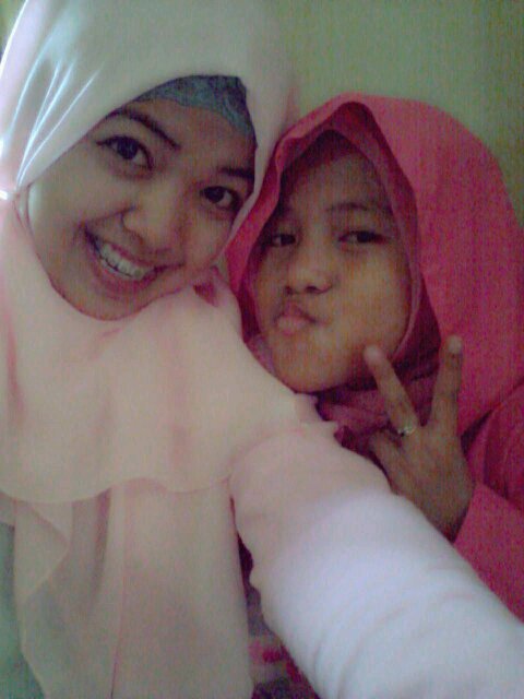 AlisKERENG Berkumis hidungPESEK Tembem Kecilsemok itu anugrah ALLAH SWT dan Pendamping @PadangSyafri :*