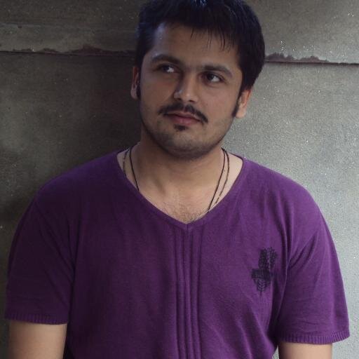 people say nobody can buy every thing with money ut i prove and  likemoney is everything int this global,,,,sarkar