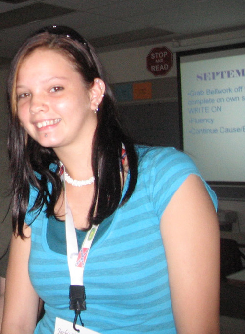 Fallin_4_Hem's profile picture. Well Im 16 And as you can see Im Fallin for Him but lookin for the one to knock me off my feet!!!