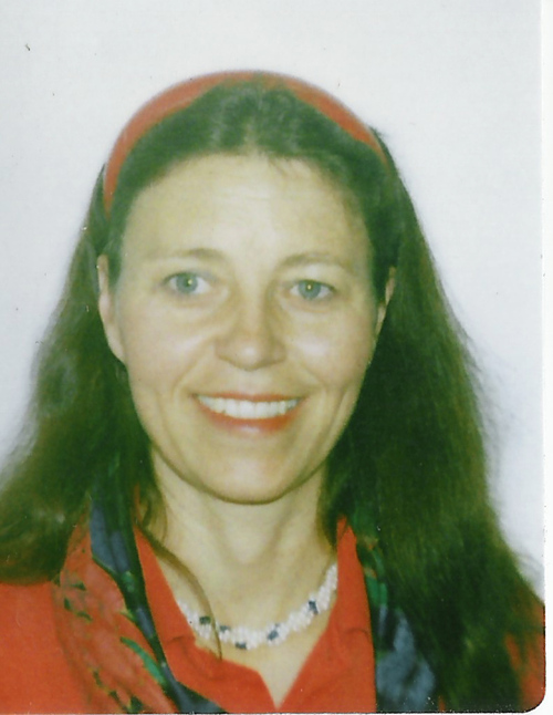 VictoriaKizito's profile picture. Founder of not-for-profit biz: @Kizi4GoodCauses, lived in US, happily married, mom of 5, 1 dog, love reading, writing, traveling, social networking, life!