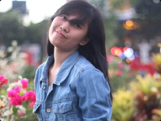 simple is beautiful and I'm simple#
 I'm pharmacist# Health Polytechnic Kemenkes of Makassar# PHARMACY '11
