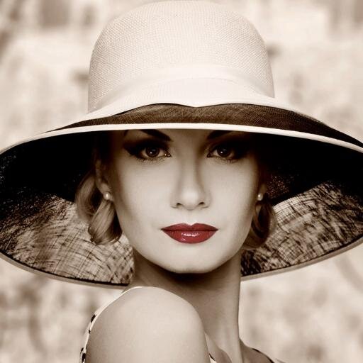Latest Chic Fashion Clothing Online
Free World Wide Shipping - Up to 70% OFF