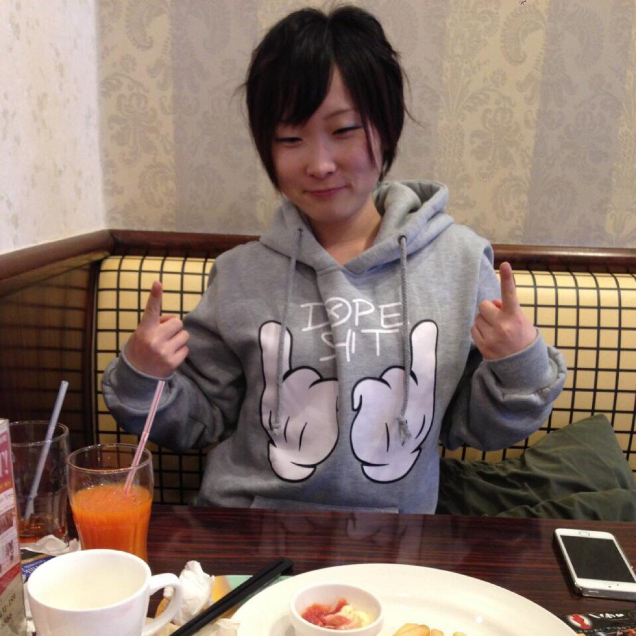 吉田 亜樹 Aki Yoshida31 Twitter