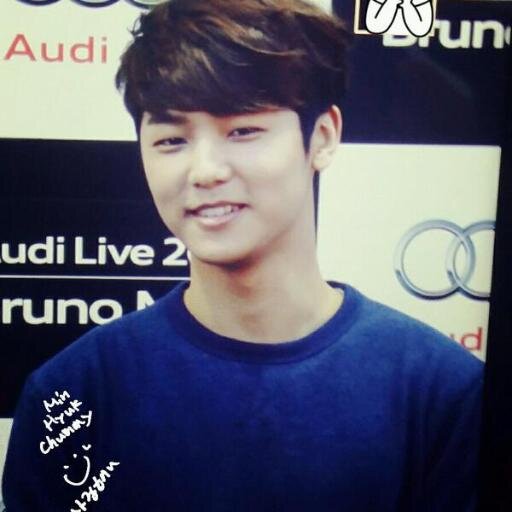 failed parody of cnblue's drummer a.k.a kang minhyuk | follow the real one @kmh_cndr | talk w/ eng and bahasa | #lessicy