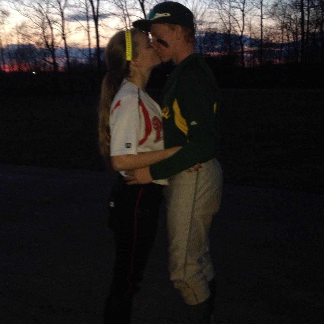 S_Roush07's profile picture. Pinckney, 2015, Softballer, Demi Lovato is my queen, in love with @JPSHIELDS34.❤️