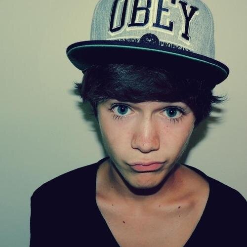 Afonso_15a's profile picture. Amo futebol e a obey