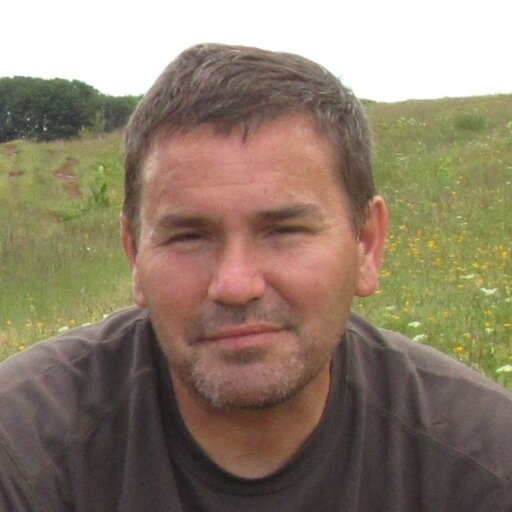 Find me on https://t.co/wVPgnzDvuI or hiking and camping at https://t.co/Jx4YbI61zh