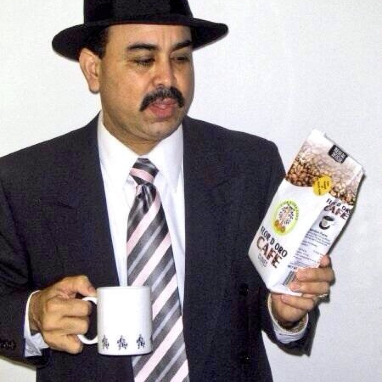 Rafael Guarionex Diaz Dominicano Empresarion cafetero, importador de Rep. dominicana para el mercado americano, tamibien ligado al negocio de tabaco con los he