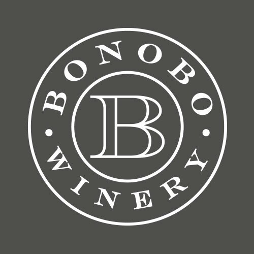 Quality wine. Inviting atmosphere. Delicious small plate offerings to pair. Grab a glass or bottle and stay a while.