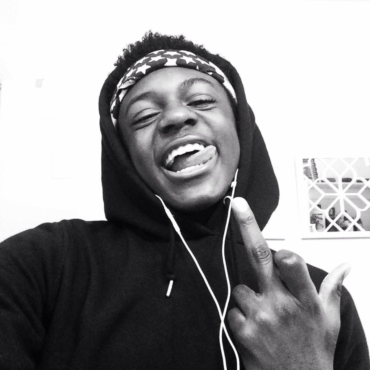 Follow new account @unkkn0wn 


// ☯ positive vibes #untoldvibes ☯ \\