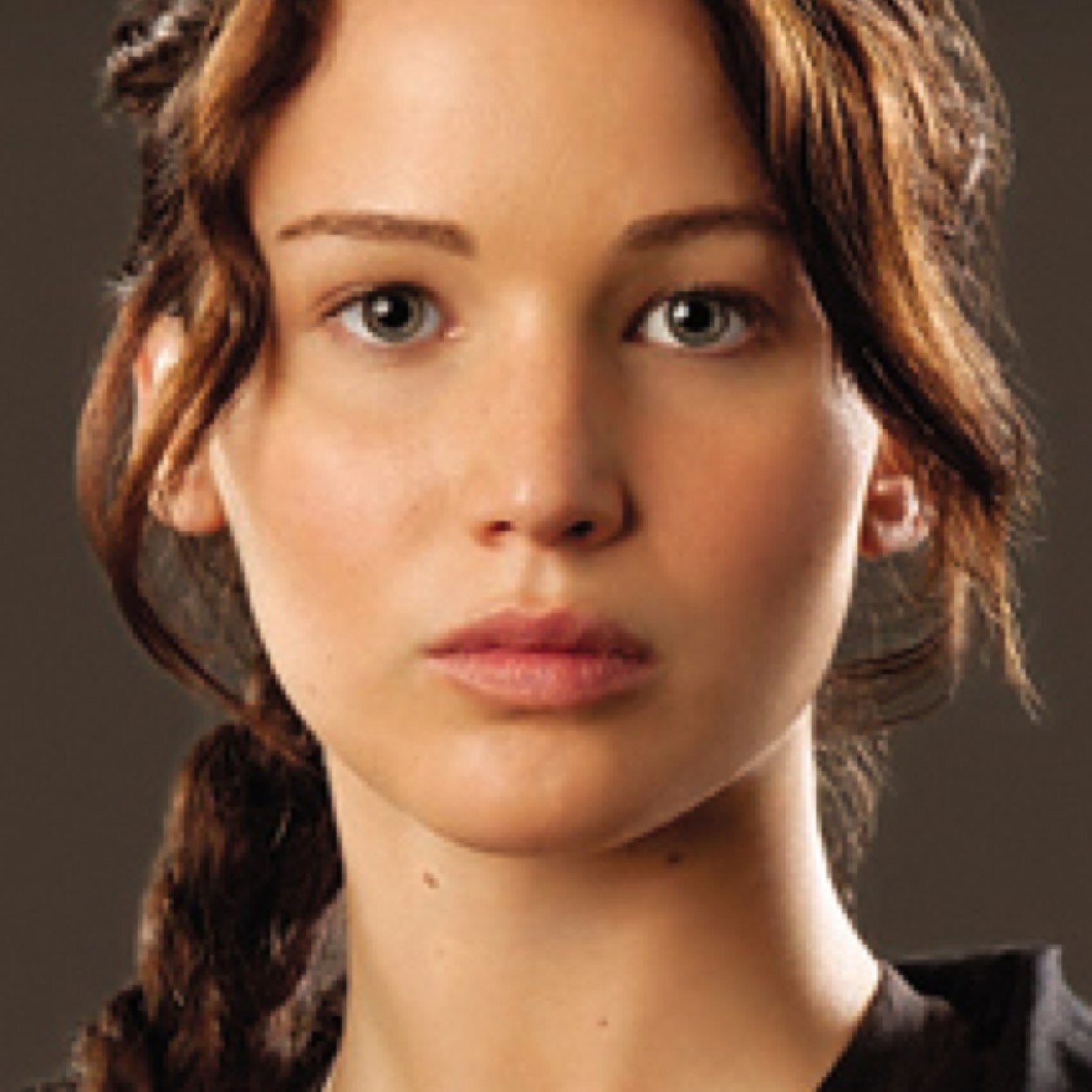 #votekatniss