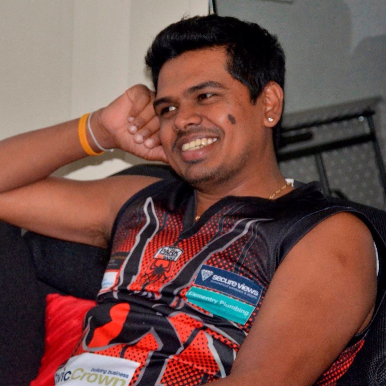 Chathuradarsha7's profile picture. 