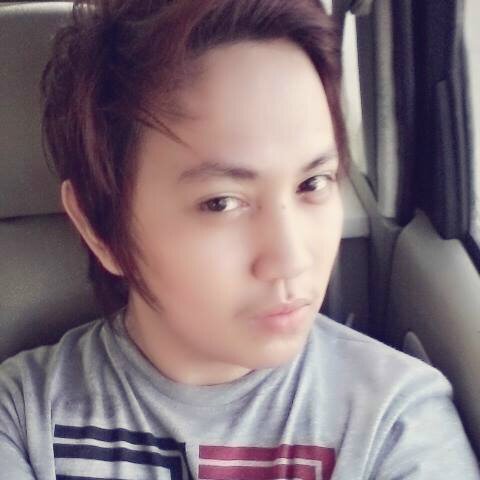 RivoVangelo's profile picture. I Love Jesus || pin:23BB3E15