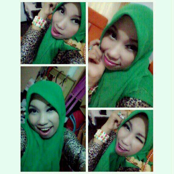 Muslim / Sarjana administrasi Negara (S1) /suka warna Pink / seorang Abdi Negara / pekerja keras..Doa & Restu IBu ♈ª♌ğ utama...