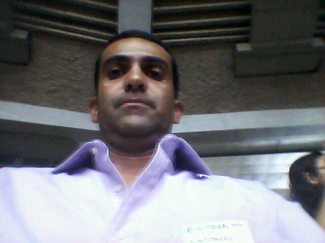 ELima2003's profile picture. 