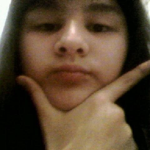 RianaAsanova's profile picture. 