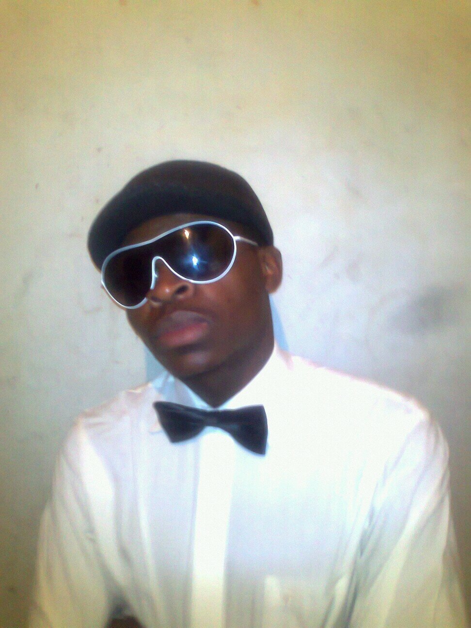 admiretonde's profile picture. 