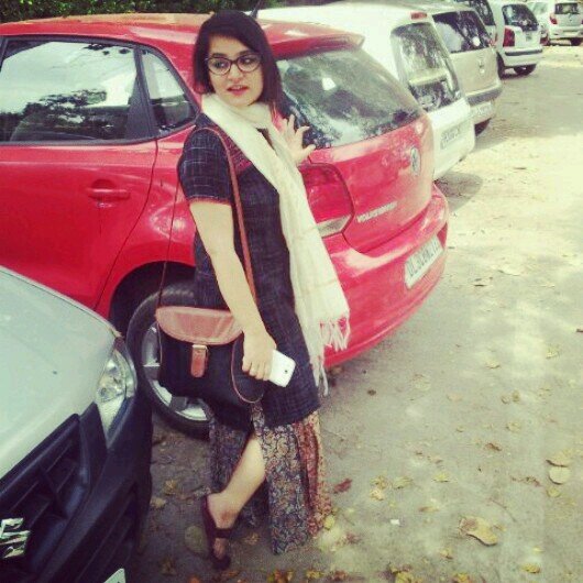 Redbull drinker, sarcasm user, book reader,  tea addict, movie junkie, advertising slave, shopaholic, theatre lover, compulsive book buyer, super hero.